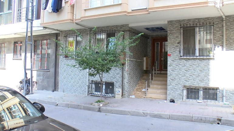 Küçükçekmecede kan donduran olay İki aylık eşini yumruk atarak öldürdü