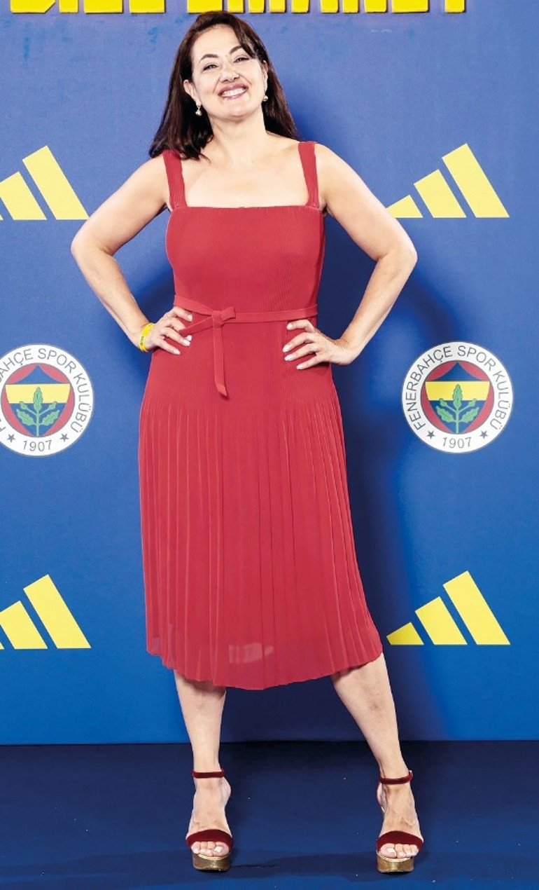 Fenerbahçeli kırmızı giymez