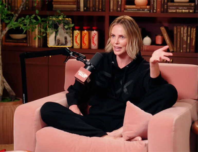 Ünlü oyuncudan 50 yaşına bir kala itiraf geldi: Hayatımda üç kez tek gecelik aşk yaşadım... Bir tanesini hiç unutamıyorum