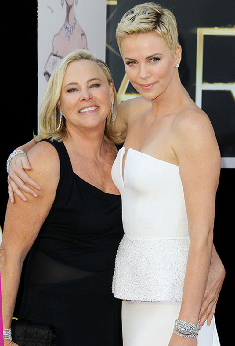 Ünlü oyuncudan 50 yaşına bir kala itiraf geldi: Hayatımda üç kez tek gecelik aşk yaşadım... Bir tanesini hiç unutamıyorum