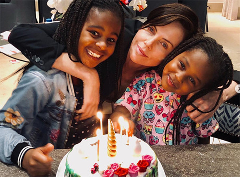 Ünlü oyuncudan 50 yaşına bir kala itiraf geldi: Hayatımda üç kez tek gecelik aşk yaşadım... Bir tanesini hiç unutamıyorum