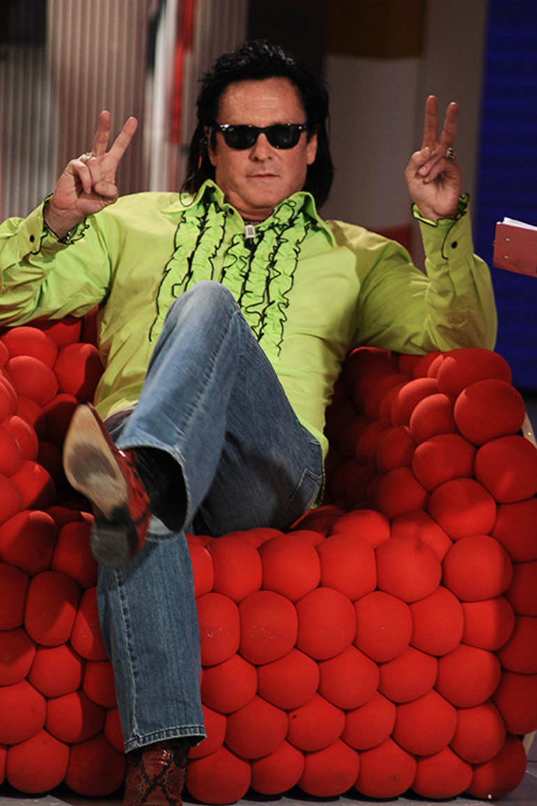 Üç yıl önce evlat acısı yaşamıştı... Ünlü oyuncu kalbine yenildi