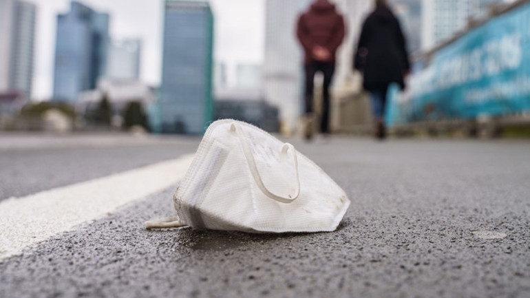 Pandemi dönemi maske skandalı: Eski bakana ağır suçlamalar