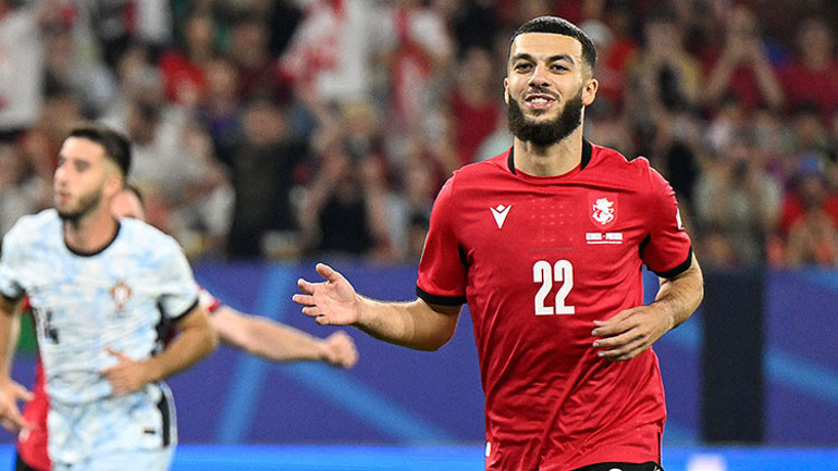 Galatasaray’dan sonra Fenerbahçe’de Mikautadze’nin peşine düştü Transferde görüşme gerçekleşti