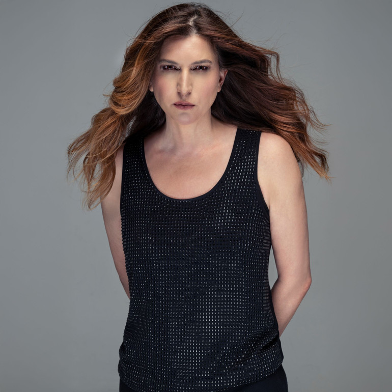 Selin Atasoy’dan Yepyeni Bir Hit: Eveleme Geveleme