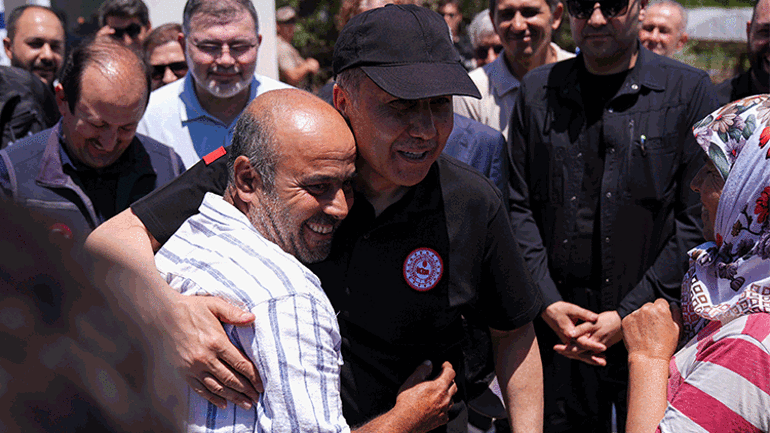 İçişleri Bakanı Ali Yerlikaya: Yangınlarda hasar tespitlerini yaptık