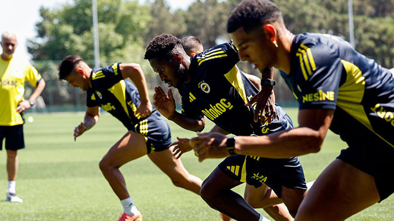 Fenerbahçenin ilk özel sınavı Karagümrükle