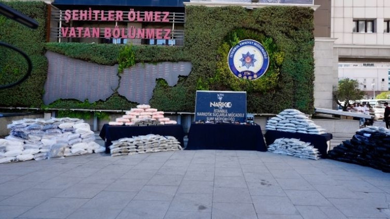 İstanbul merkezli uluslararası operasyonda 26 kişi tutuklandı