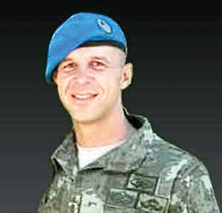 Vatan size minnettar... Şehitlerimizi yüreğimize gömdük