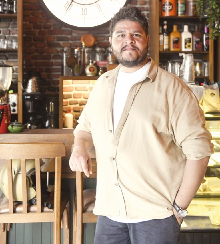 Burak Şafak “Uzak Şehir”le hayatıma kadın seyirci girdi