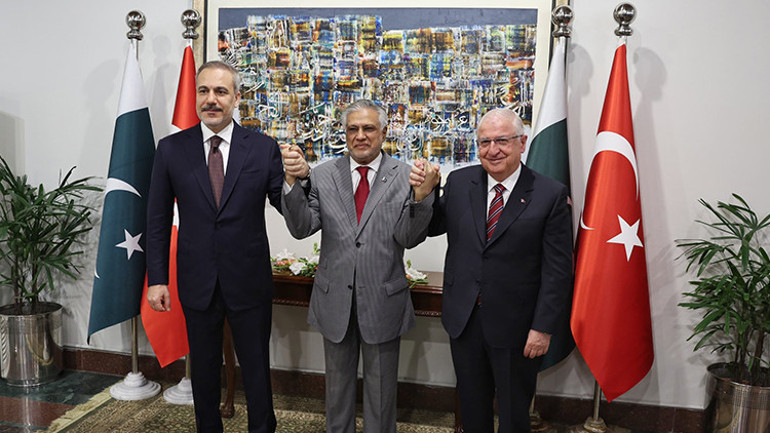 Dışişleri Bakanı Hakan Fidan, Pakistanla tarihi anlaşmayı duyurdu: Bir ilk olacak