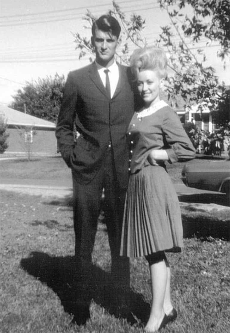 Ünlü şarkıcının acısı dinmiyor... Benim kocam gitti... Varsın mesleğim de şimdilik olmasın