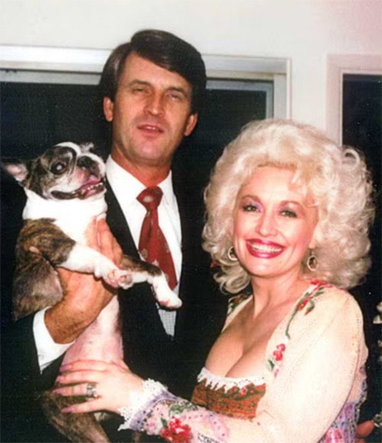 Ünlü şarkıcının acısı dinmiyor... Benim kocam gitti... Varsın mesleğim de şimdilik olmasın