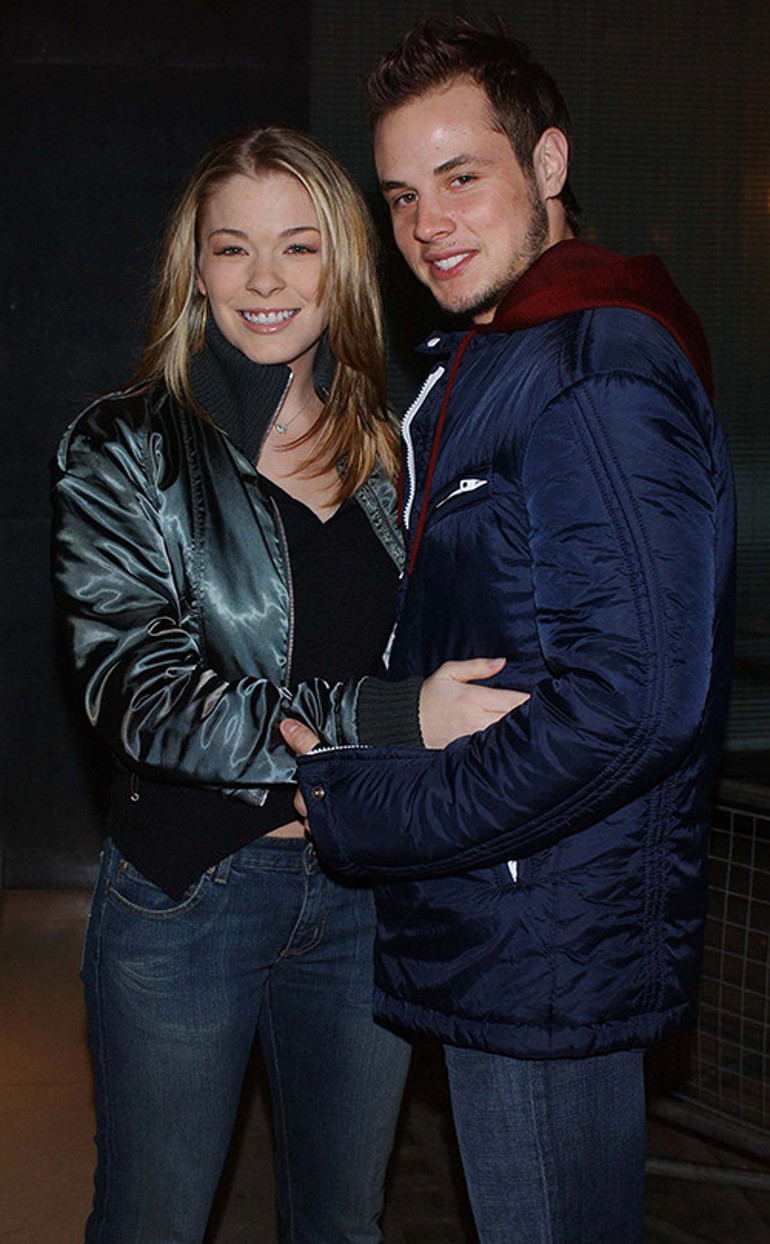 Evli adama aşık oldum diye beni yerden yere vurdular... Neden dünyanın acısını ben çekeyim ki