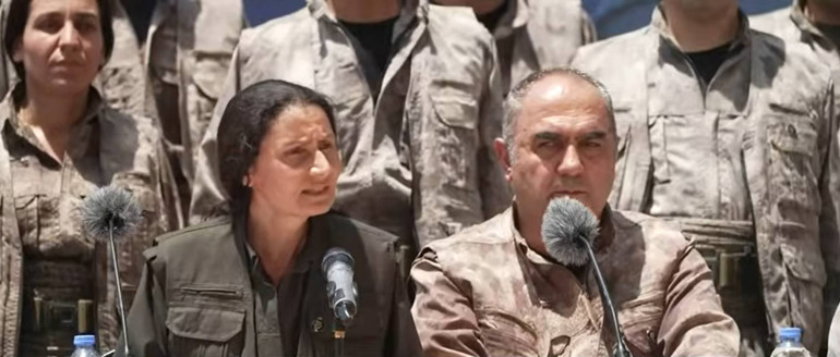 Son dakika... Terörsüz Türkiyede tarihi gün PKK silahları kazanda yaktı... İşte ilk görüntüler