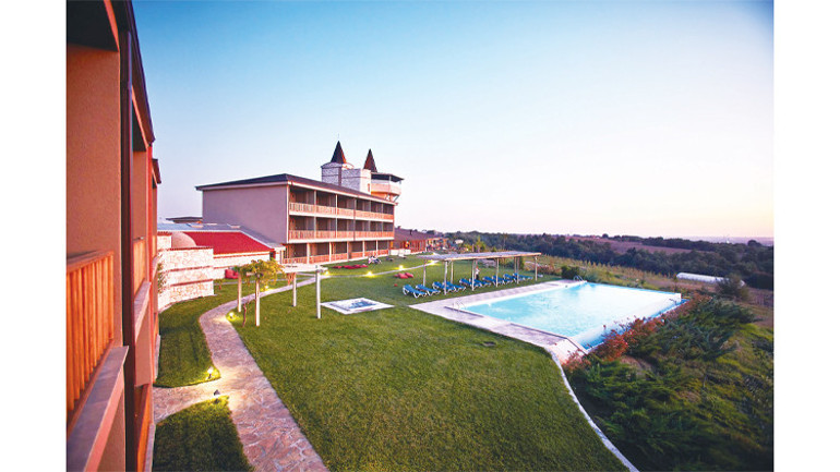 Kapının önünde buluşalım