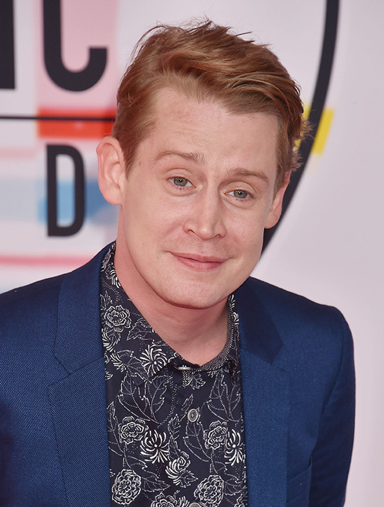 Eski çocuk yıldız artık aile babası… İki oğlu yanında, bir elinde dondurmalar bir elinde alışveriş arabası…