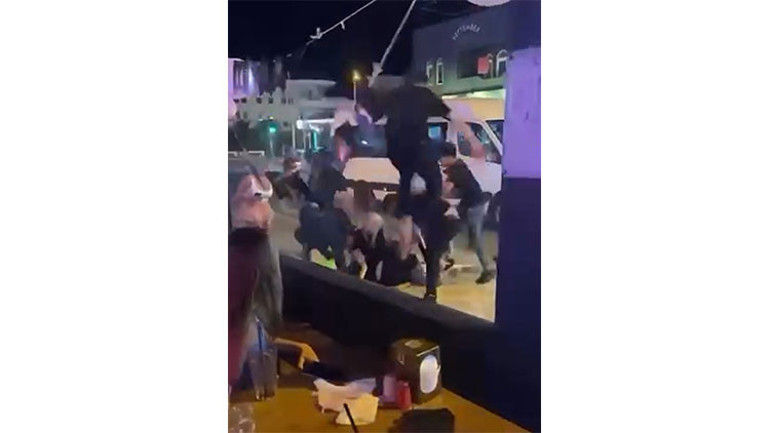 Yer: Marmaris... Eğlence mekanı çalışanların kadın turistleri darp ettiği iddiası 5 gözaltı