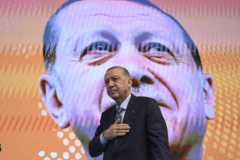Cumhurbaşkanı Erdoğan’dan Özgür Özel’e tepki: Ümmetin birliğini savunmak suç mu