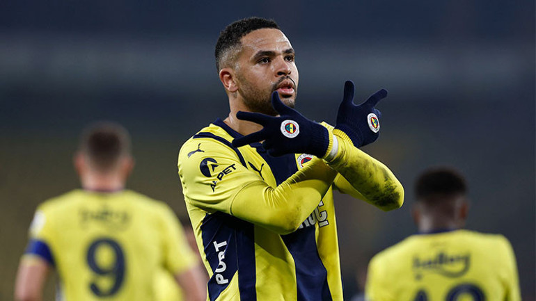 En Nesyrinin rekoru kırıldı İşte Süper Lig tarihindeki en pahalı transferler