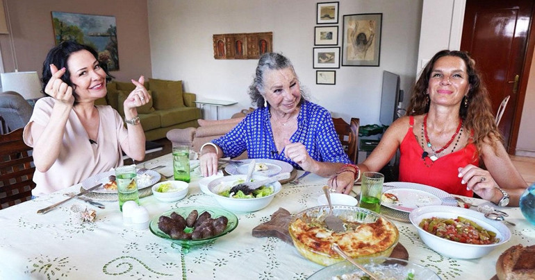 Evi kentsel dönüşüme girdi taşınmak zorunda kaldı... Ünlü şarkıcı yeni yuvasının kapılarını açtı