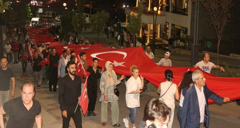 Türkiyenin dört bir yanında 15 Temmuz anma törenleri gerçekleşti