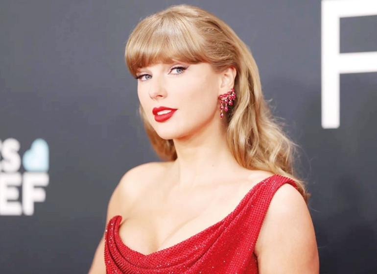 Taylor zenginlerin verdiği özel davetlere katılmıyor