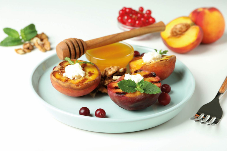 Vakit tamam şeftali tezgâhlarda başrolde…