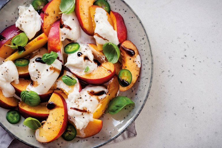 Vakit tamam şeftali tezgâhlarda başrolde…