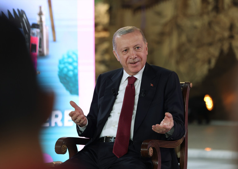 Cumhurbaşkanı Erdoğandan tütünle mücadele mesajı: Gençlerimizin zehirlenmesine müsaade etmeyeceğiz
