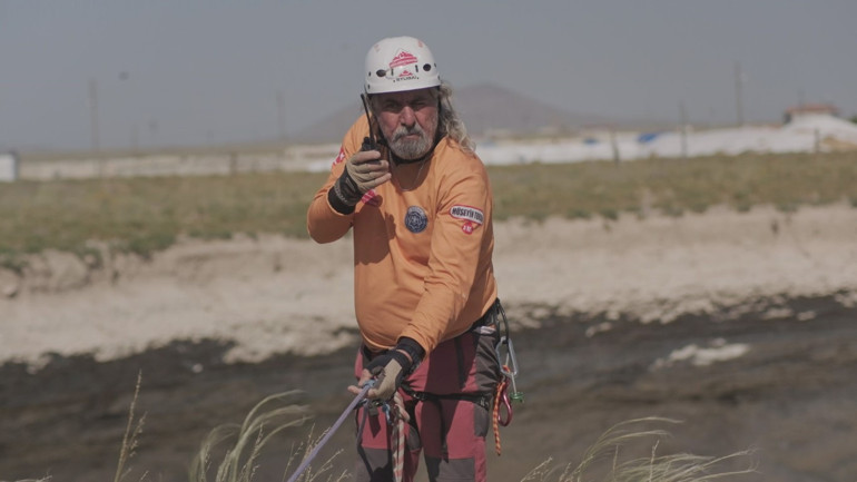 Tehlike her geçen yıl artıyor Dikkat çeken görüntüler: 33 metre derine indiler