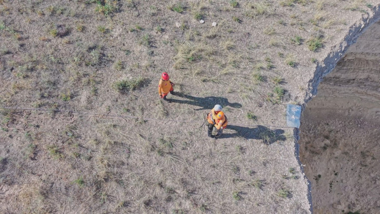 Tehlike her geçen yıl artıyor Dikkat çeken görüntüler: 33 metre derine indiler