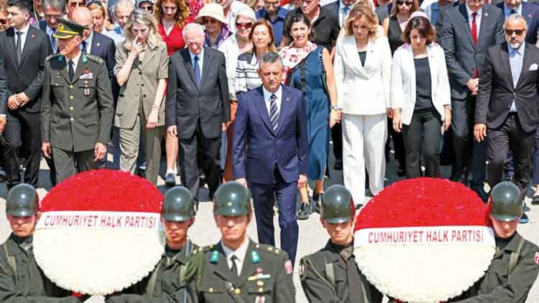 Özel: Bu ülkenin çatısı Cumhuriyet’tir