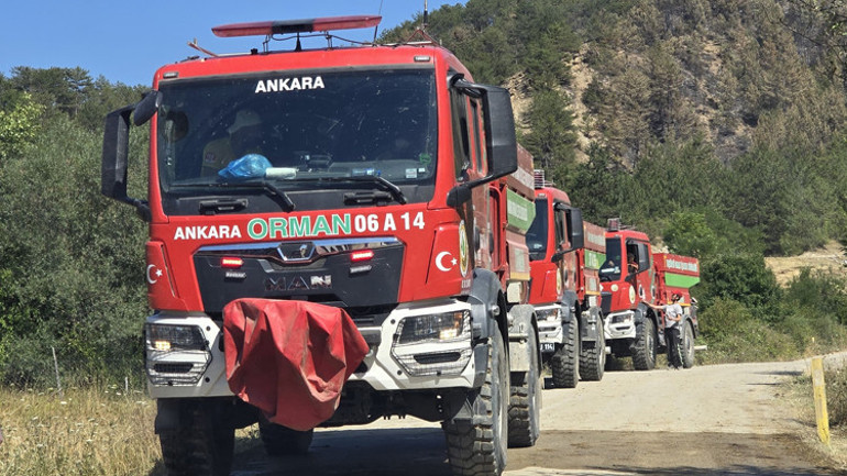 Son dakika... Orman yangınlarında son durum | Bakan Yumaklı kontrol altına alınan yangınları tek tek açıkladı
