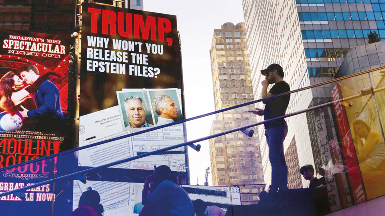 Epstein dosyası Trump’a bela oldu