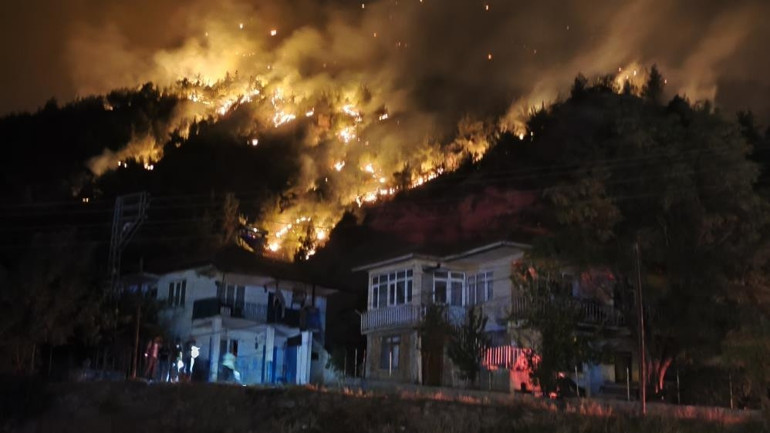 CANLI | Son dakika... Alevlerle mücadelede son durum Orman yangınlarına müdahale sürüyor... Alarm durumundayız