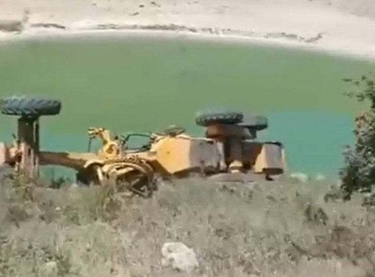 Yemek molası veren operatör el frenini çekmeyi unuttu Otomobildeki 1 can kaybı, 1 yaralı