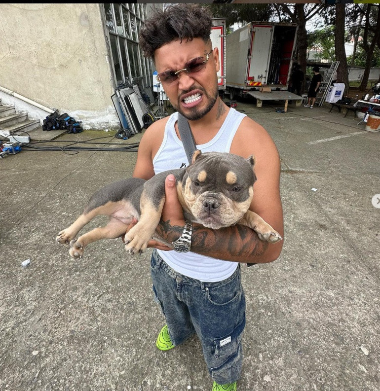 Mustafa Abi’nin kusuruna bakma Müzik dünyasındaki tartışma büyüyor