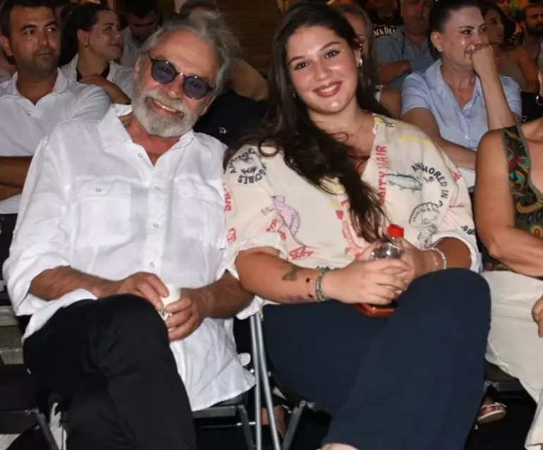 Nazlı Bilginerin performansına övgü: Kızının sesi daha güzel Aşkın