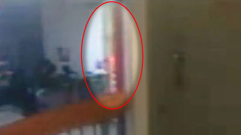 Epsteinın ölümünde gizemli turuncu şekil bilmecesi: Uzmanlar montajı ortaya çıkardı Tartışmalar yeniden alevlendi