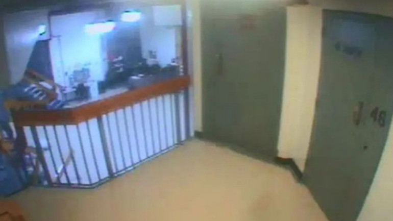 Epsteinın ölümünde gizemli turuncu şekil bilmecesi: Uzmanlar montajı ortaya çıkardı Tartışmalar yeniden alevlendi