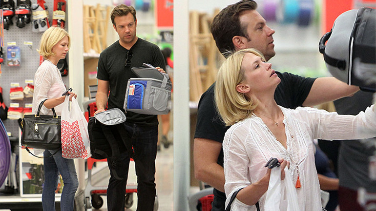 Oğlu neredeyse boyunu aştı babasının kim olduğunu yıllardır açıklamadı