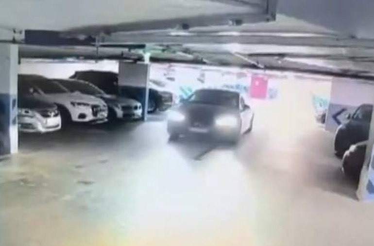 Türkiyenin konuştuğu kaza sonrası yeni tartışma: Valeye anahtar vermek zorunda mıyız Uzman isim CNN TÜRKte yanıtladı