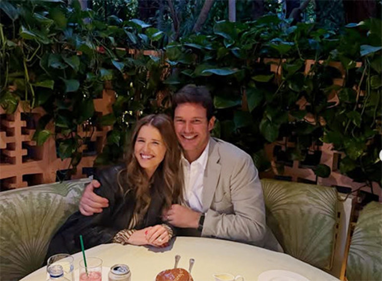 İyi bak evladım... Büyüyünce senin dostun olacak