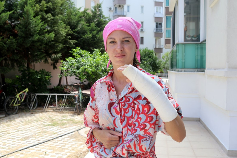 Ukrayna asıllı kadının kabusu oldu Vücuduna demir ve platin takıldı... Tanıdık polisler var, seni adın adım takip ediyorlar