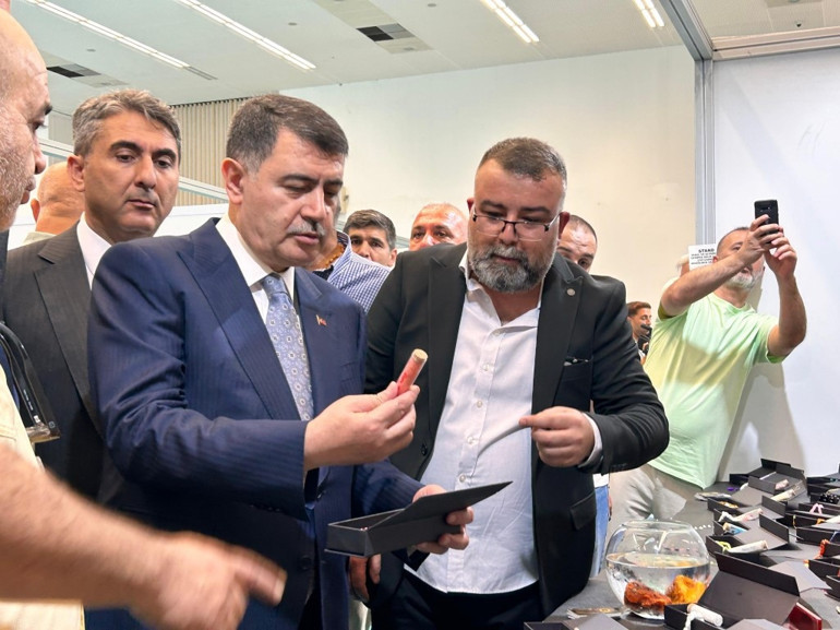 Sultan 2. Abdülhamid tarafından kullanılıyordu... Ankarada 4 bin dolara satıldı | O dönem sadece 100 adet üretildi
