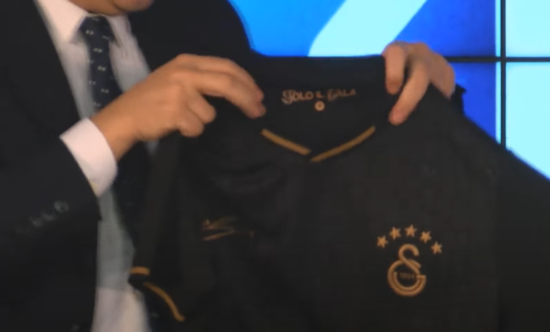 Galatasaray Başkanı Dursun Özbek ve Başkan Vekili Abdullah Kavukcudan itiraf: Osimhene Türkiyeden transfer teklifi yaptılar