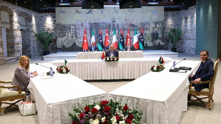 Türkiye - İtalya - Libya zirvesi | Cumhurbaşkanı Erdoğan, Meloni ve Dibeybe ile görüştü