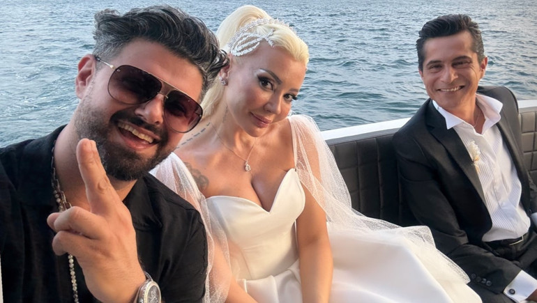 2020 yılında boşanmışlardı... İstanbul Boğazında ikinci kez evlendiler