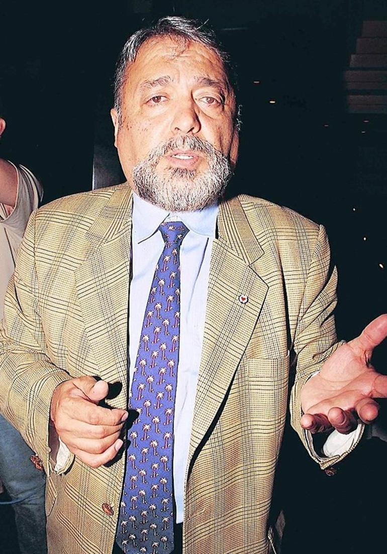 Usta sanatçı Selçuk Alagöz yoğun bakıma alındı